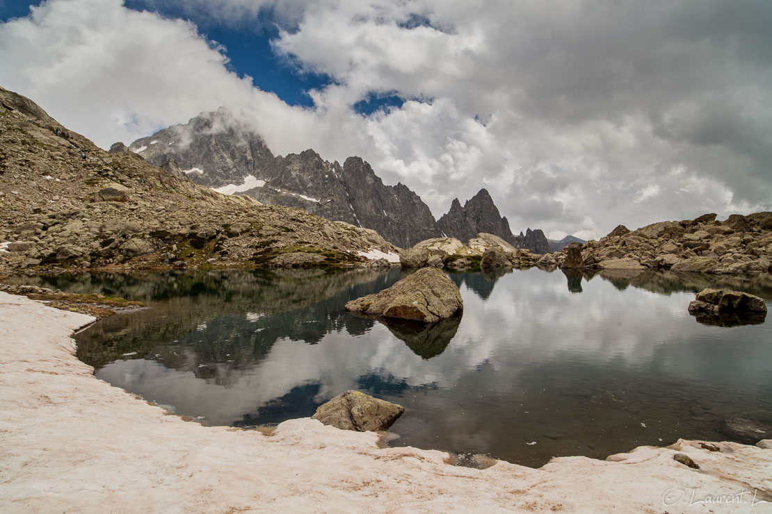 Lac Balaour supérieur  |  1/80 s à f/9,0 - 100 ISO - 21 mm  |  05/07/2014 - 14:53  |  44°6'42" N 7°22'27" E  |  2365 m