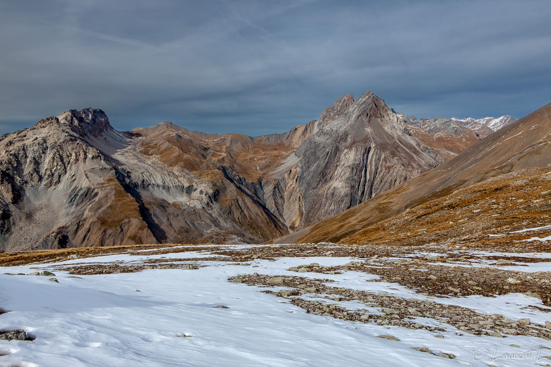 Vue depuis la crête de la Testeta  |  1/60 s à f/9,0 - 100 ISO - 32 mm  |  24/10/2015 - 15:25  |  44°34'58" N 6°52'28" E  |  2711 m