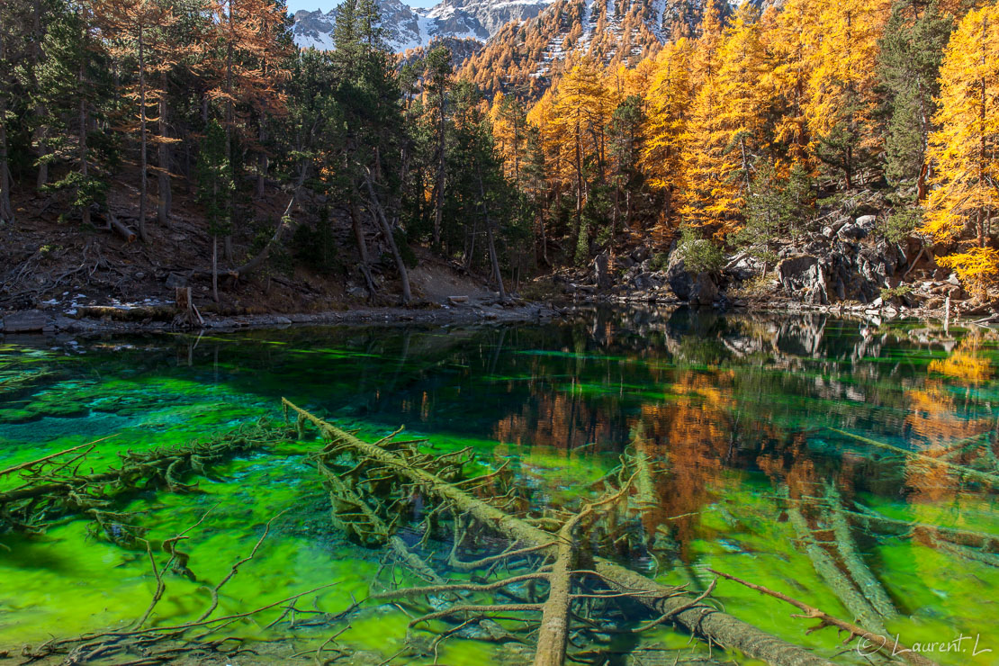 Lac Vert de la Vallée Etroite  |  1/20 s à f/6,3 - 100 ISO - 24 mm  |  29/10/2016 - 12:02  |  45°4'47" N 6°36'56" E  |  1834 m